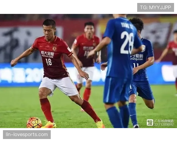 主裁判在场上到底管什么？一文说清裁判职责边界