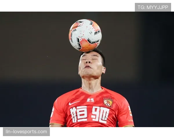 郑智关键战高位逼抢撕破防线，领袖角色如何转型？
